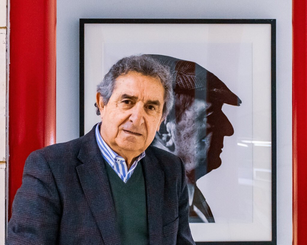 revista digital taurina 8 Retrato editorial del periodista Fernando Fernández Román durante su entrevista exclusiva para la revista El Toreo Castellano.