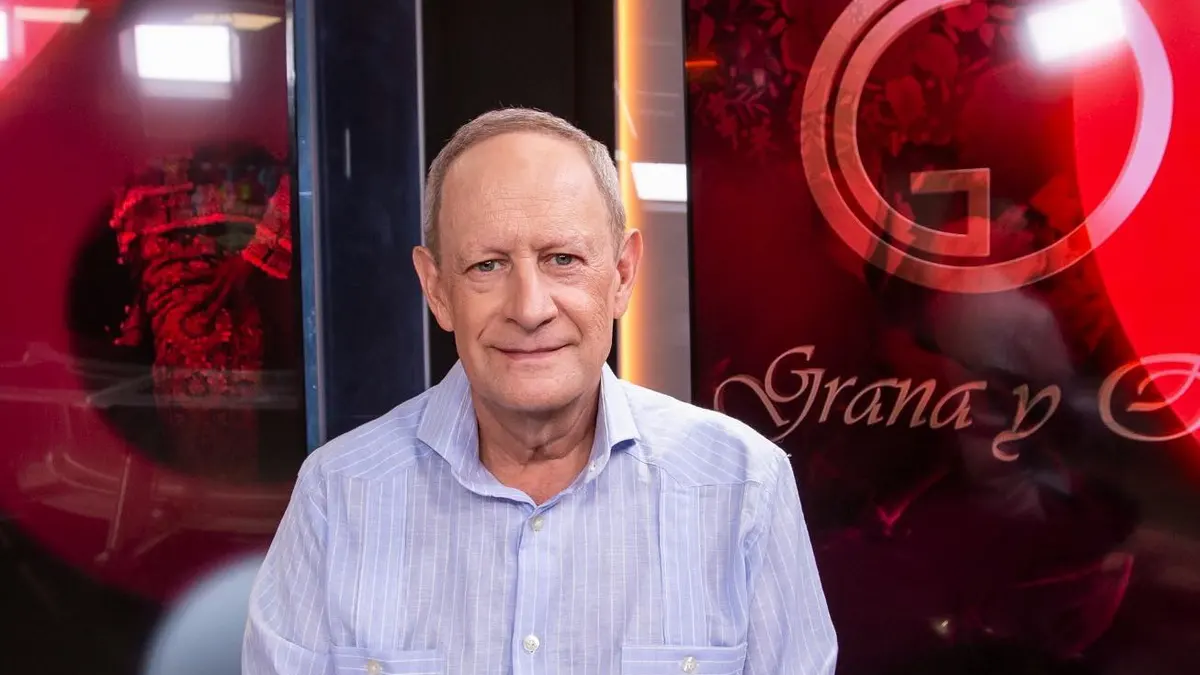 Carlos Martín Santoyo en el estudio del programa Grana y Oro