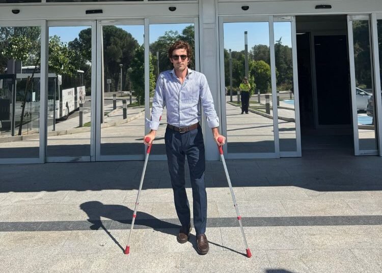 Alta de Alberto Durán tras superar su recaída por infección 4 El alta de Alberto Durán tras su ingreso